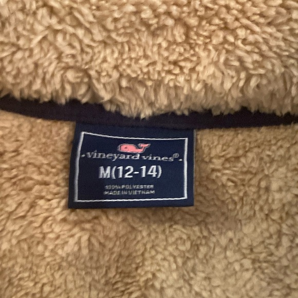 Kids Tan Fleece Vest NWT! Vineyard Vines size medium - Picture 4 of 6